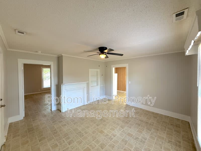 216 Lineberger St – photo 3