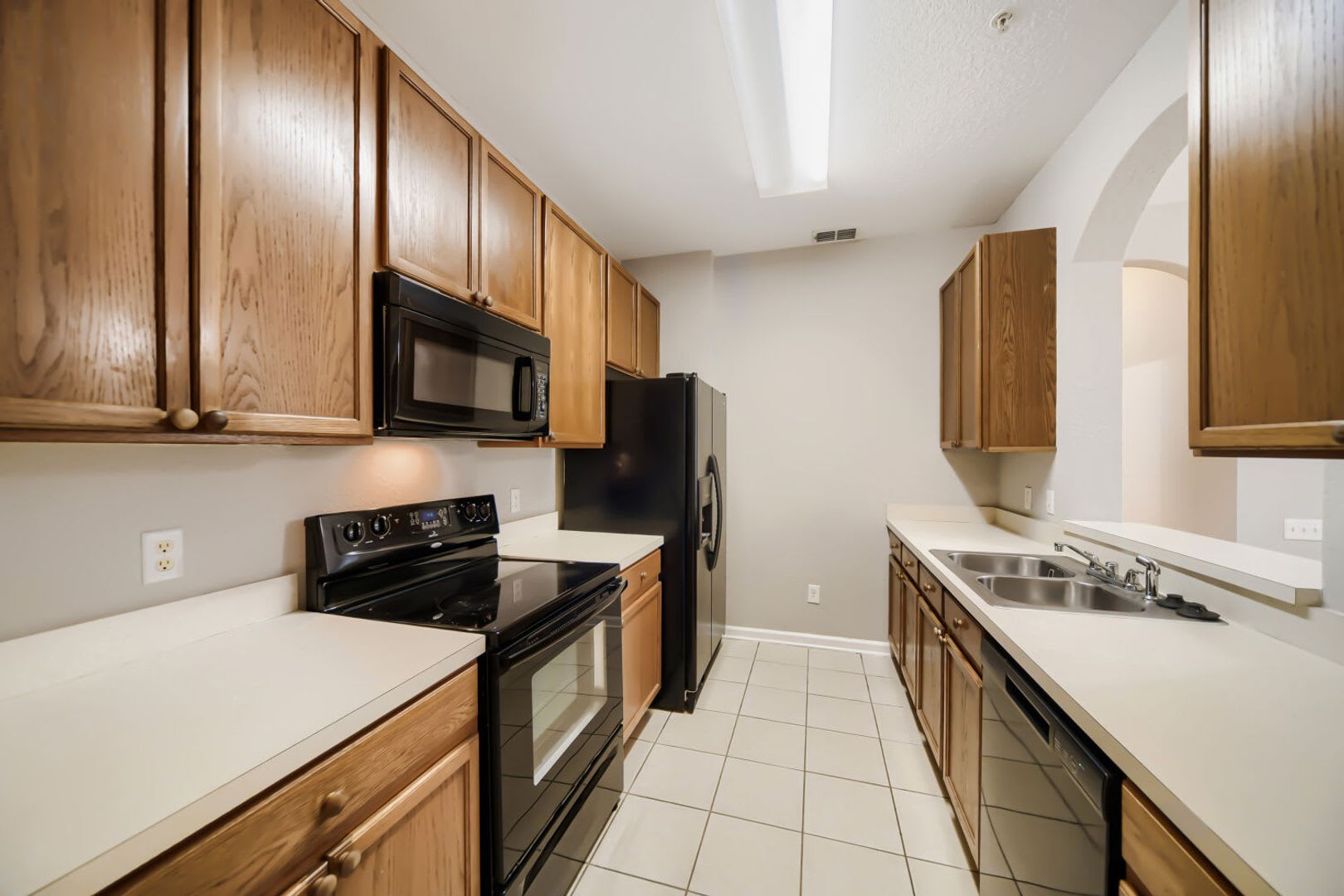 Apartment In The Metrowest Area – photo 4