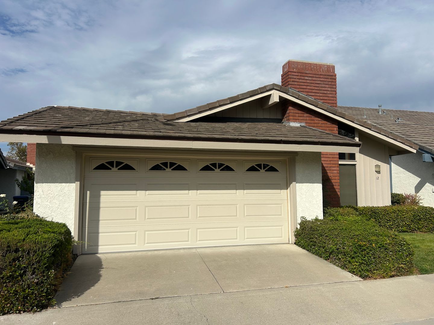 Charming 3 Bedroom Home In Desirable Deerfield Community Of Irvine – photo 1