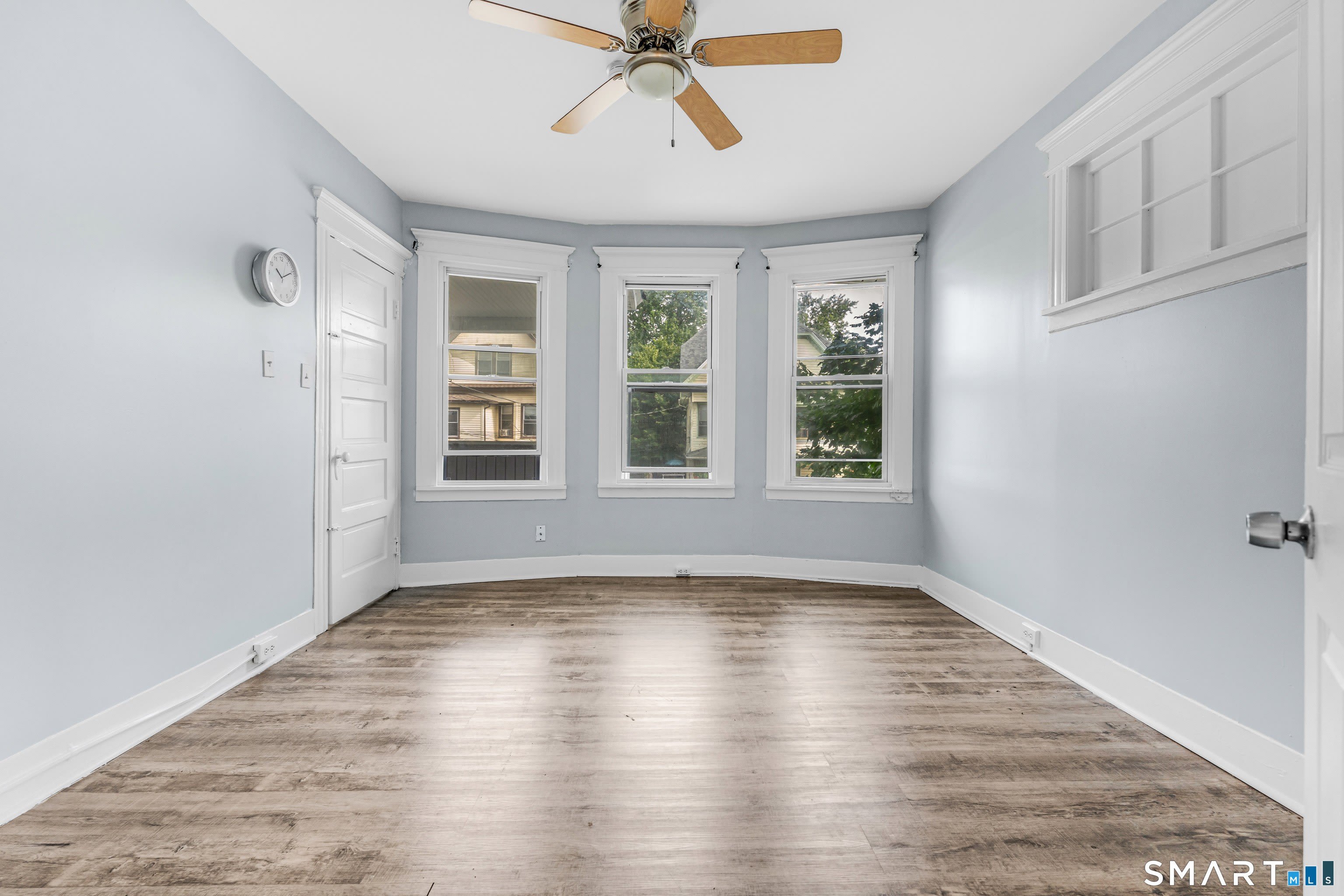 350 Spring Street – photo 1