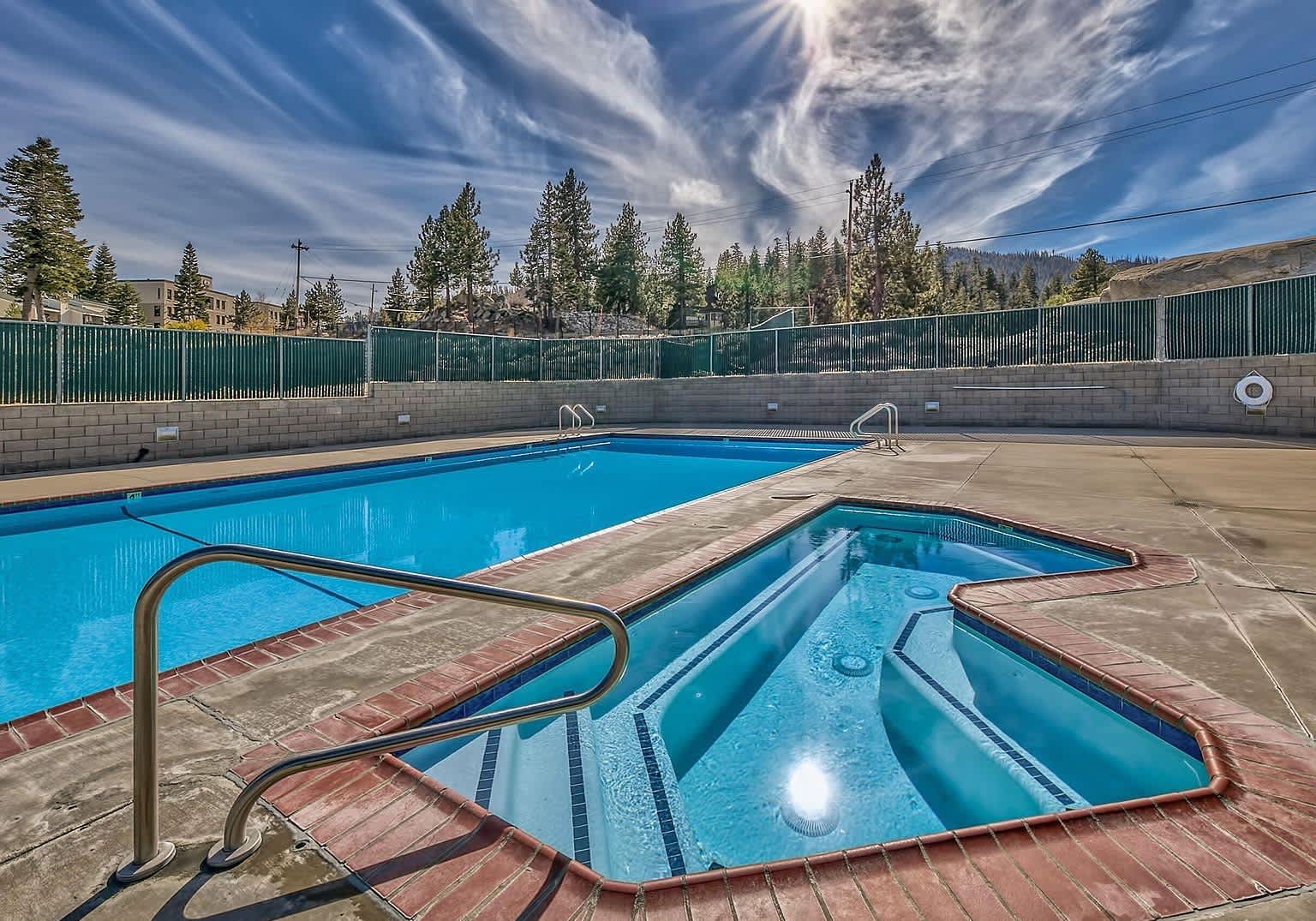 305 Galaxy Ln – photo 5