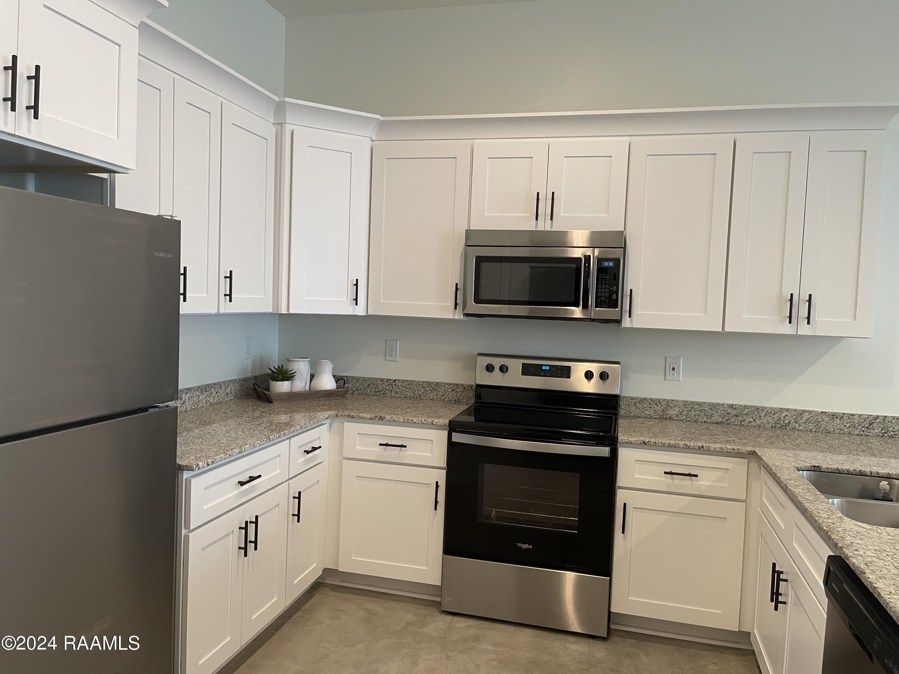 721 Almonaster Road – photo 5