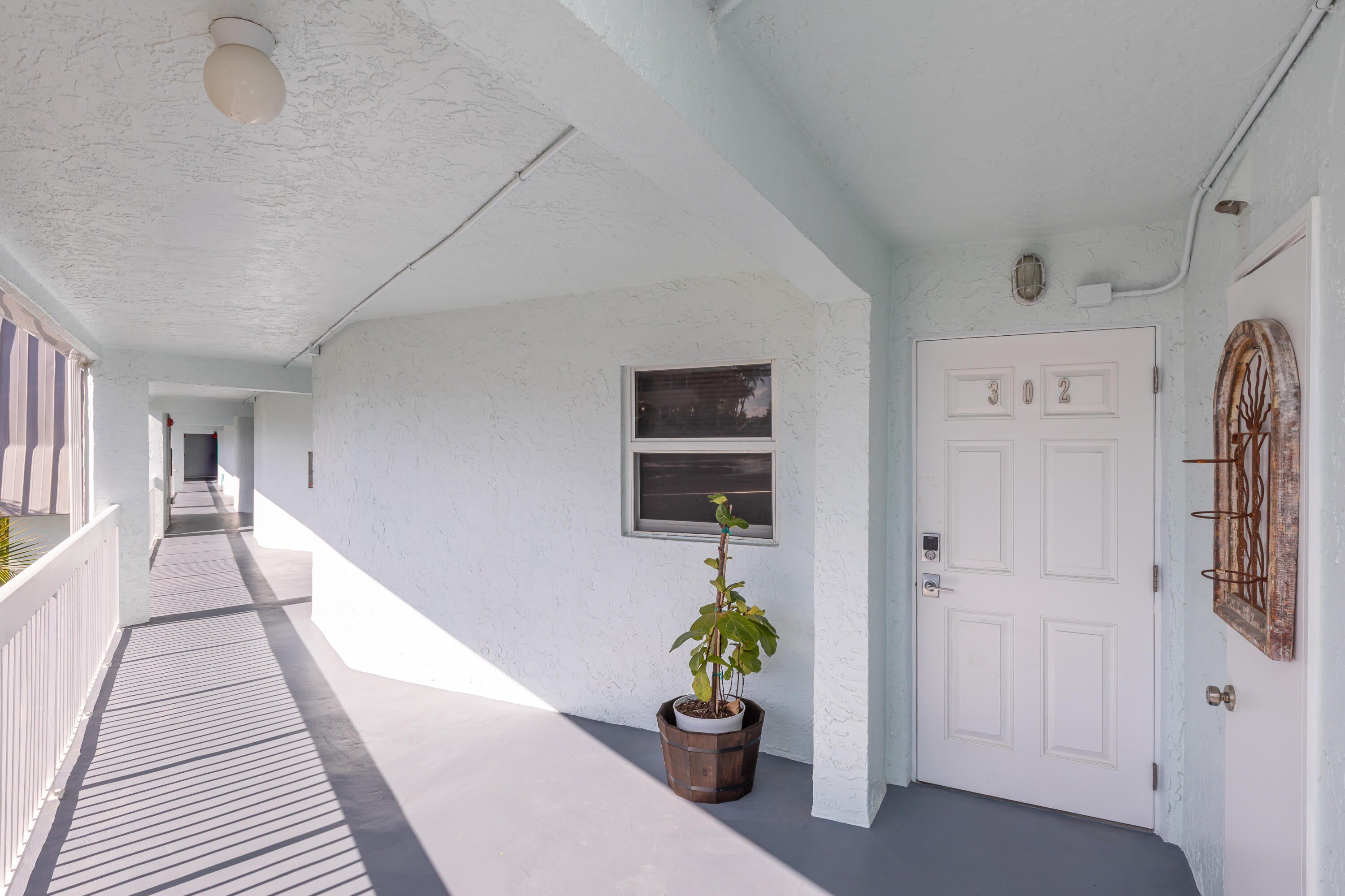 961 S Ocean Drive – photo 2