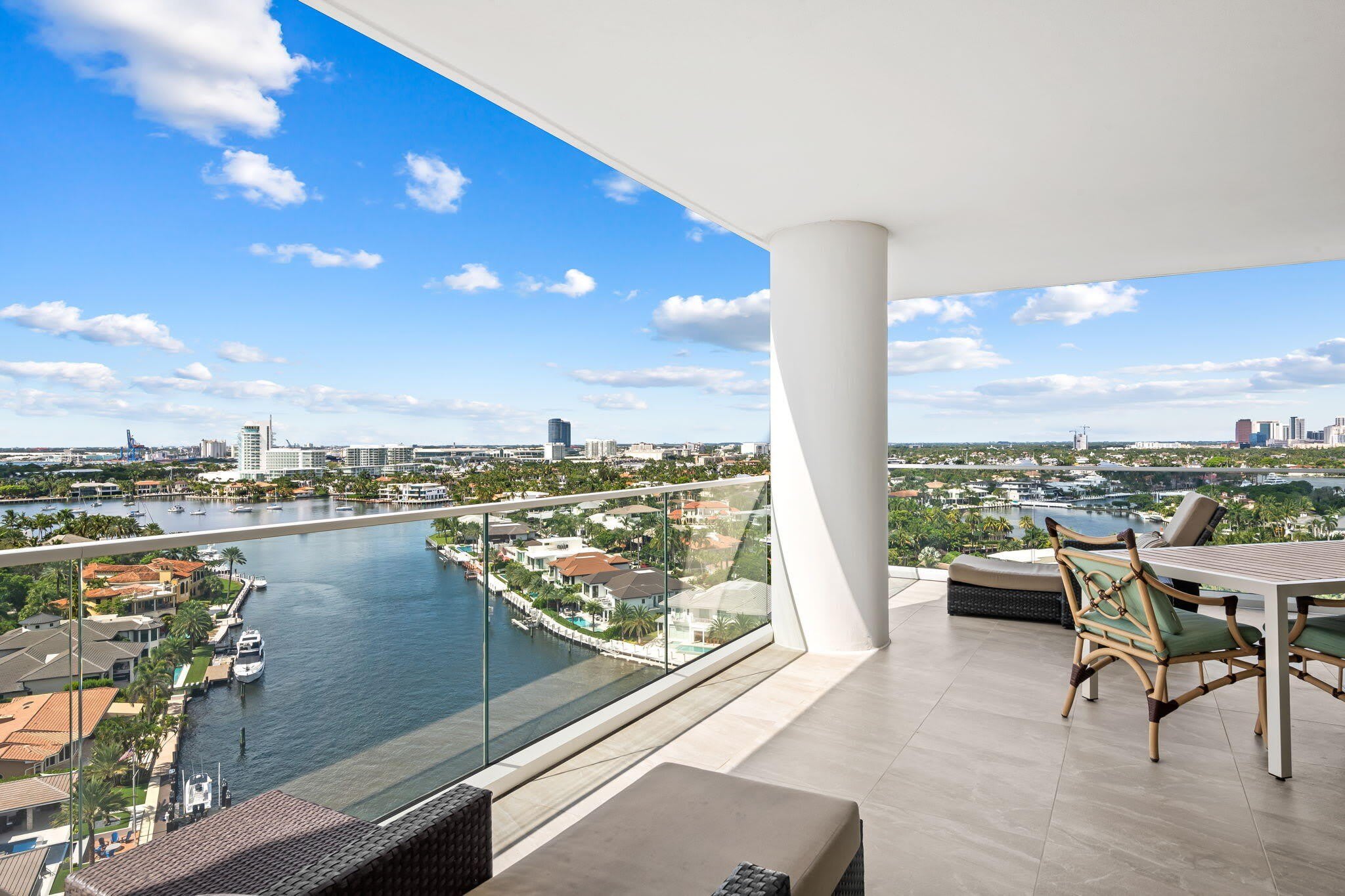3055 Harbor Drive – photo 3