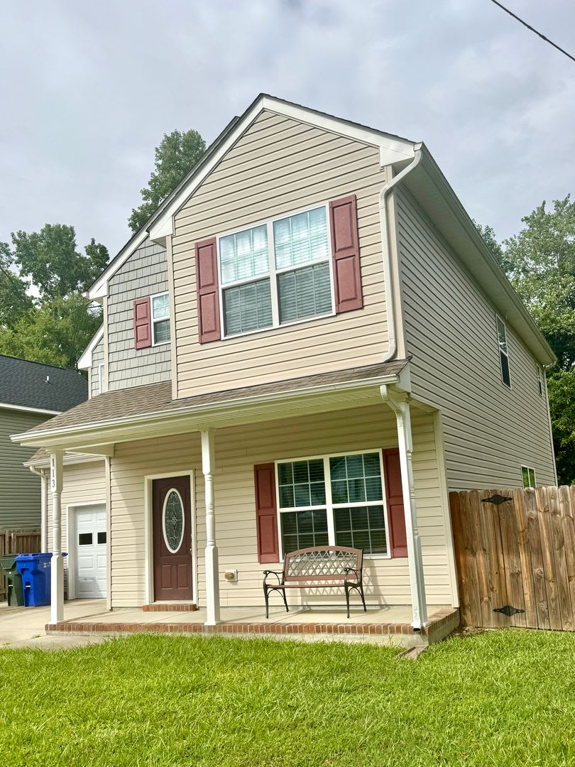 Welcome Home to Comfort and Convenience! – photo 4