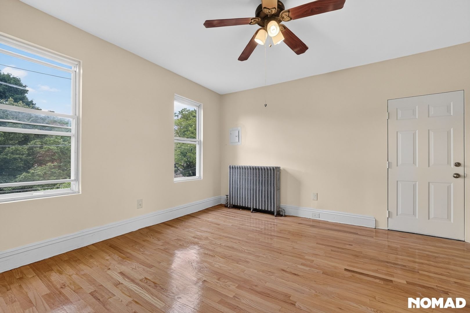 Charming 3BR Duplex in Poughkeepsie – photo 3