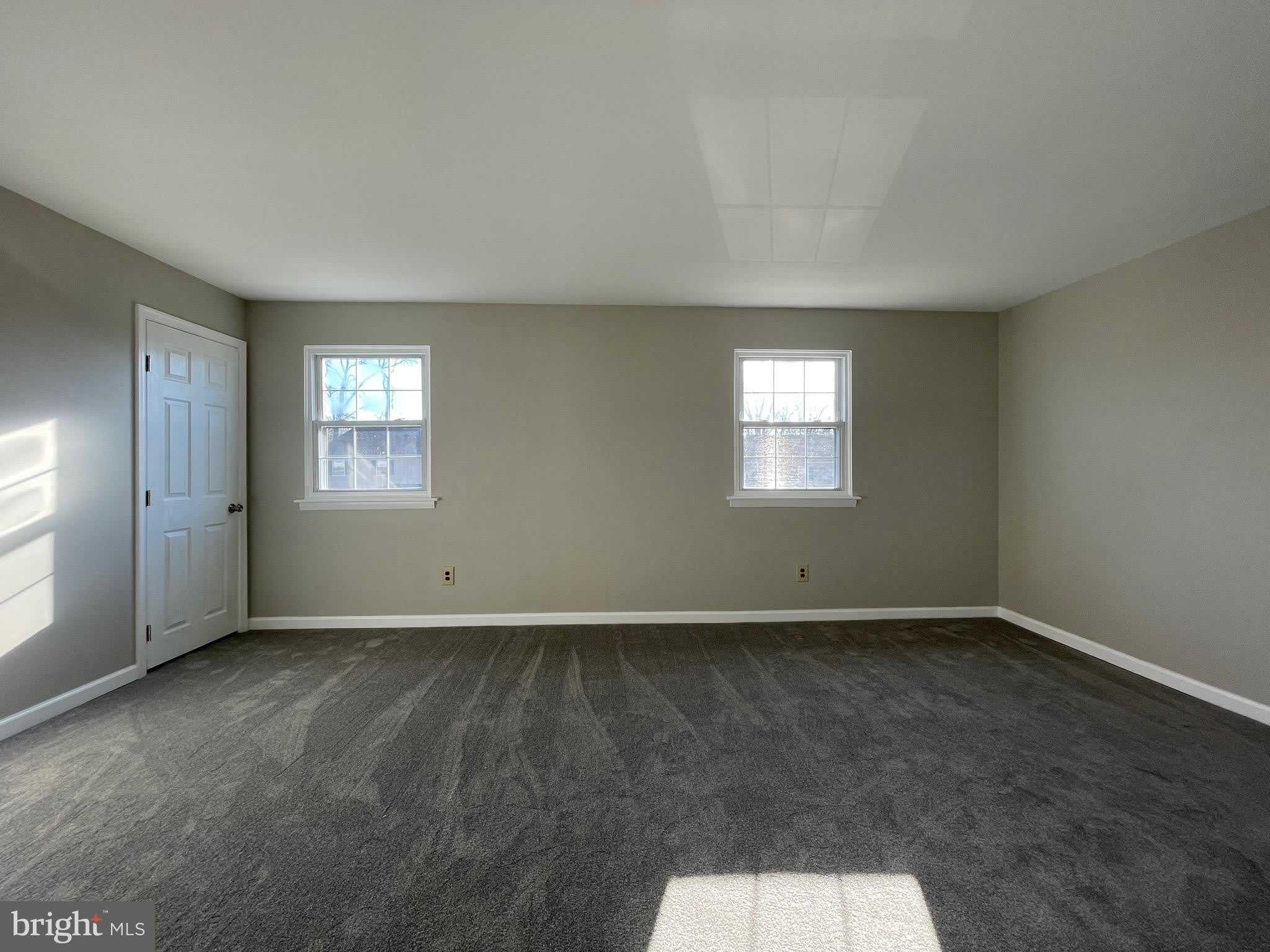 21 SHANNON Drive – photo 4