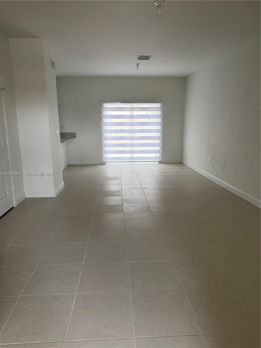 2671 Southeast 25th Avenue – photo 4