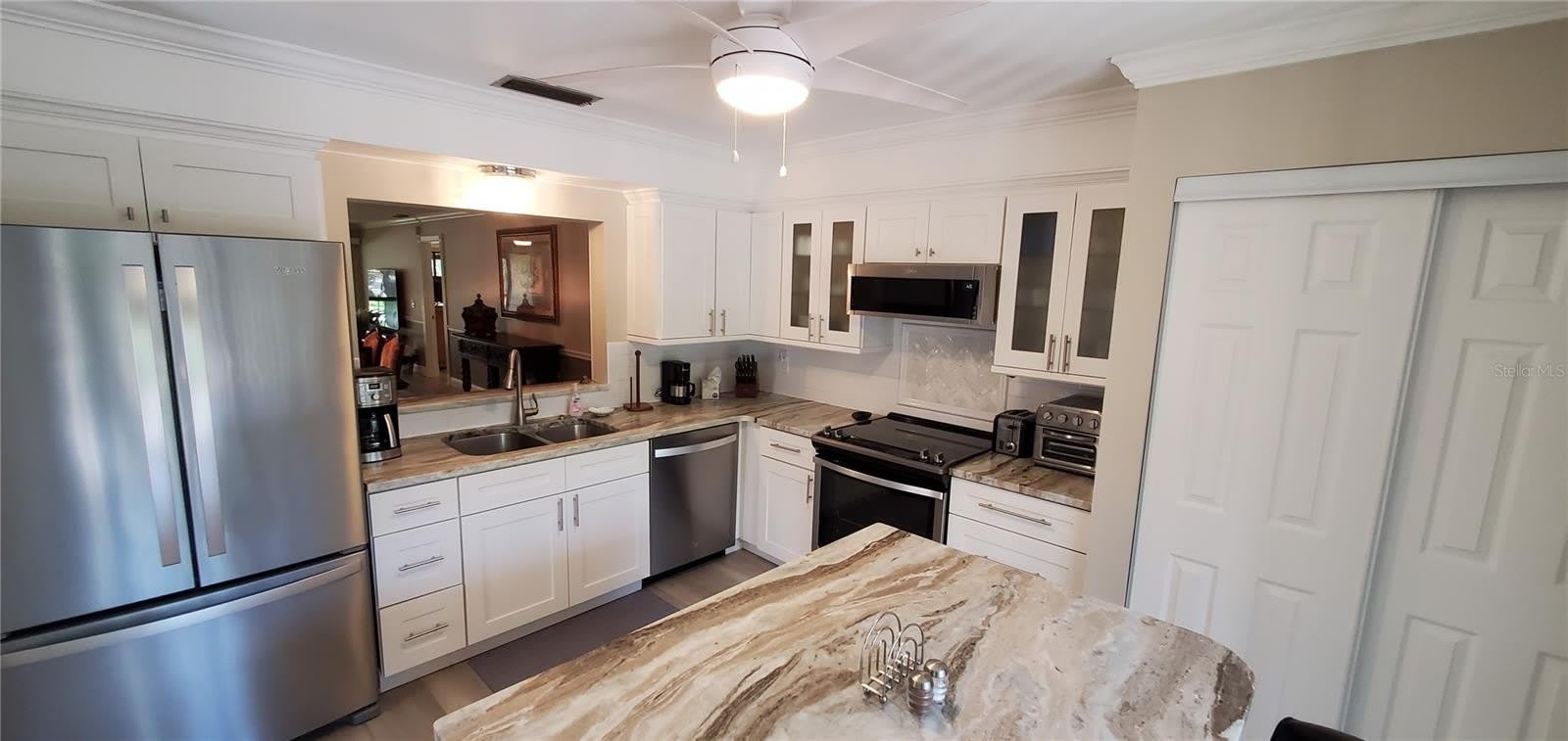 6110 COUNTRY CLUB Way – photo 2