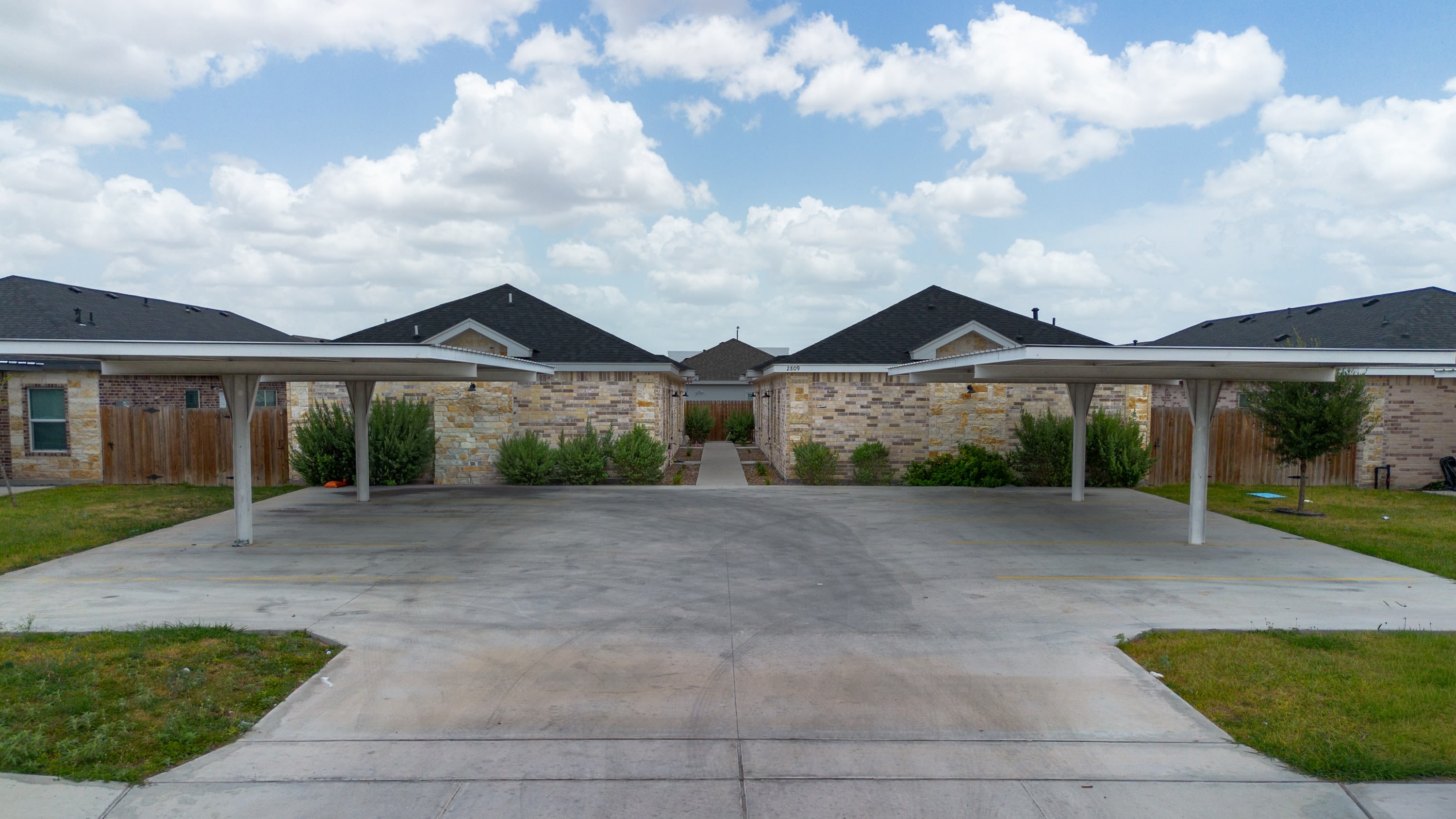 2809 East Israel Avenue – photo 1
