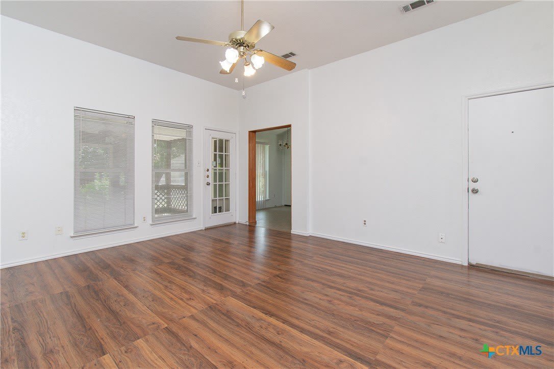 2406 Cactus Drive – photo 3