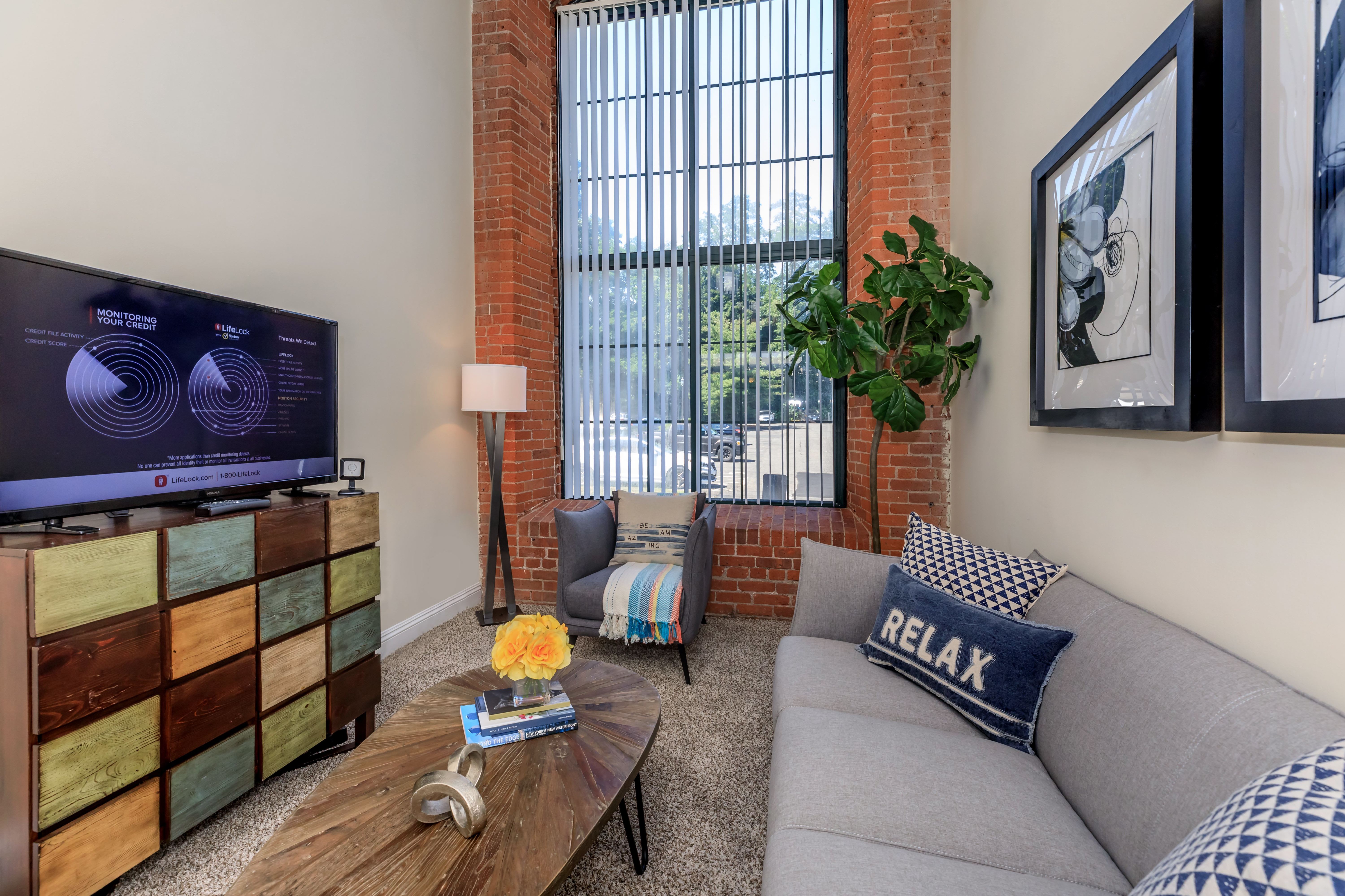 466 Middle Turnpike West – photo 4