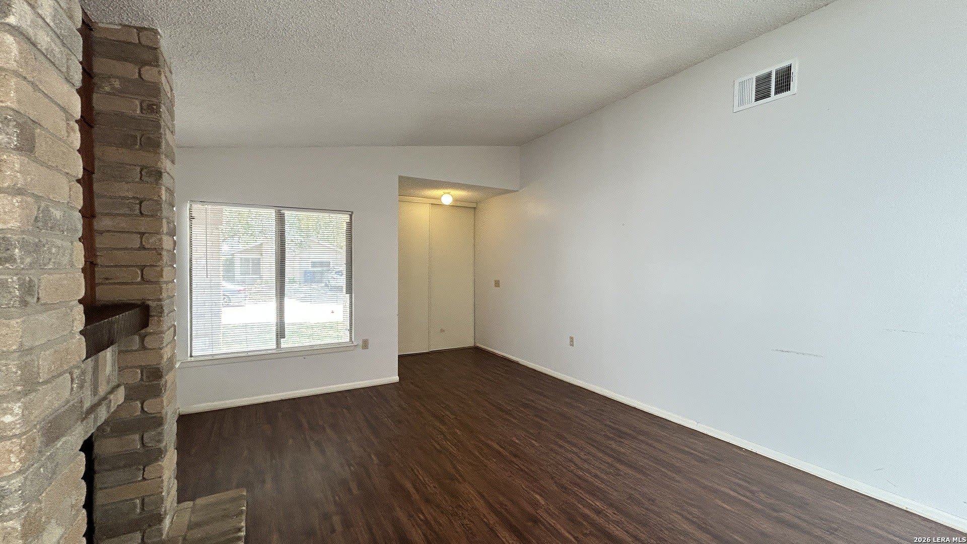 9633 IVY BEND ST – photo 5