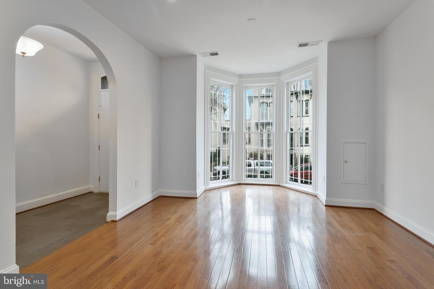 1339 CORCORAN ST NW – photo 5