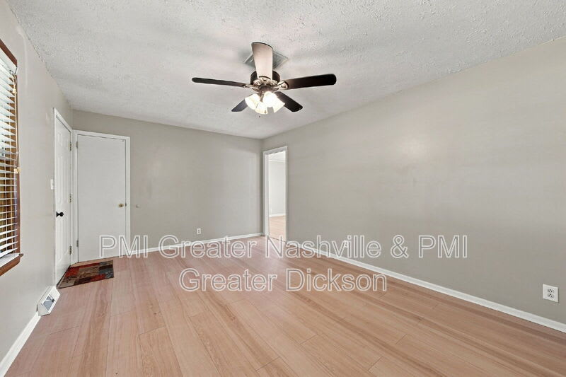 366 North Powers Boulevard – photo 5