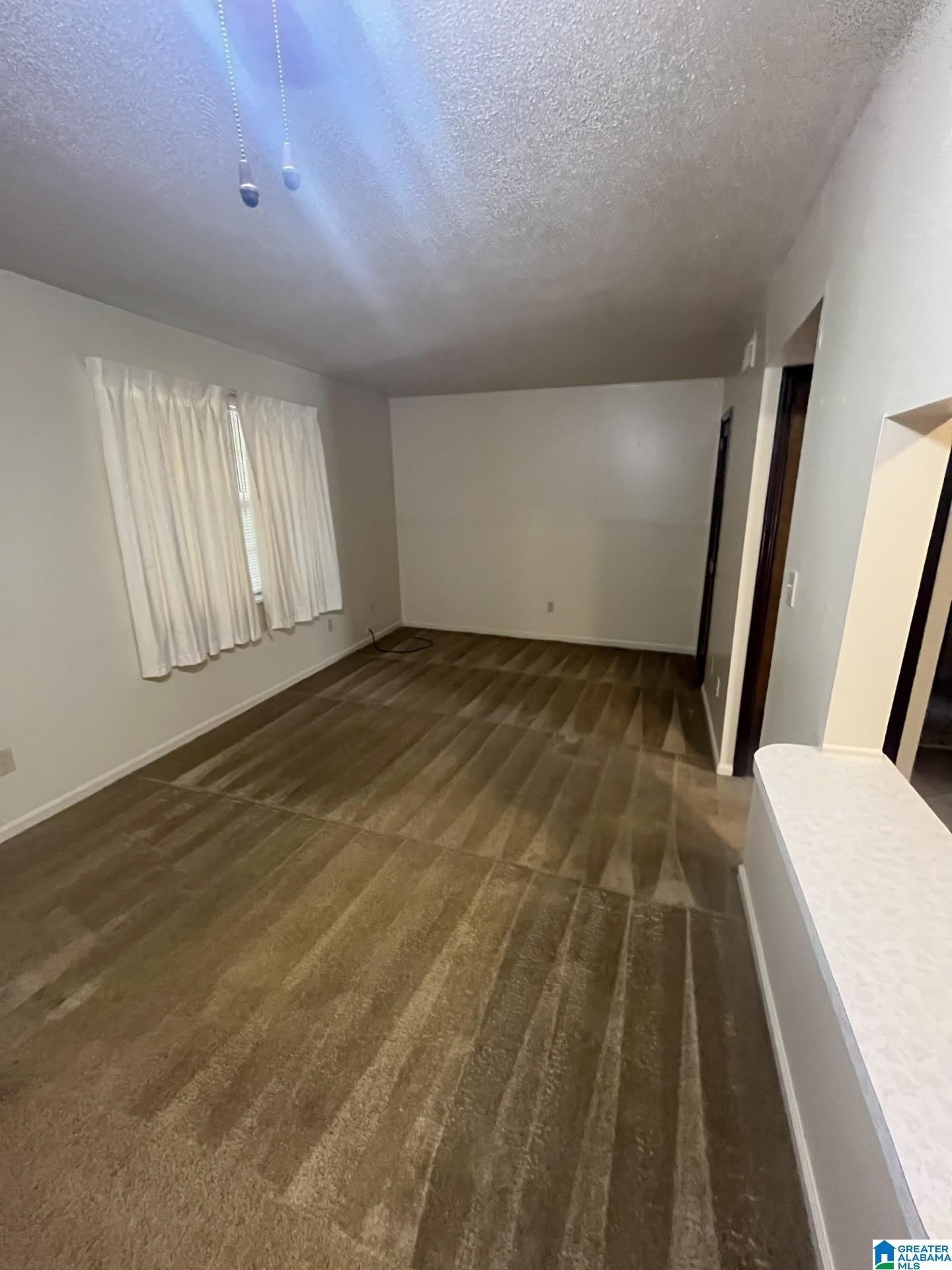 2613 S 11Th Avenue – photo 4