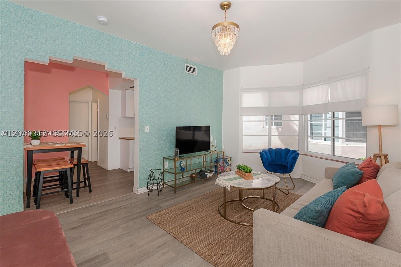 530 15th St – photo 2