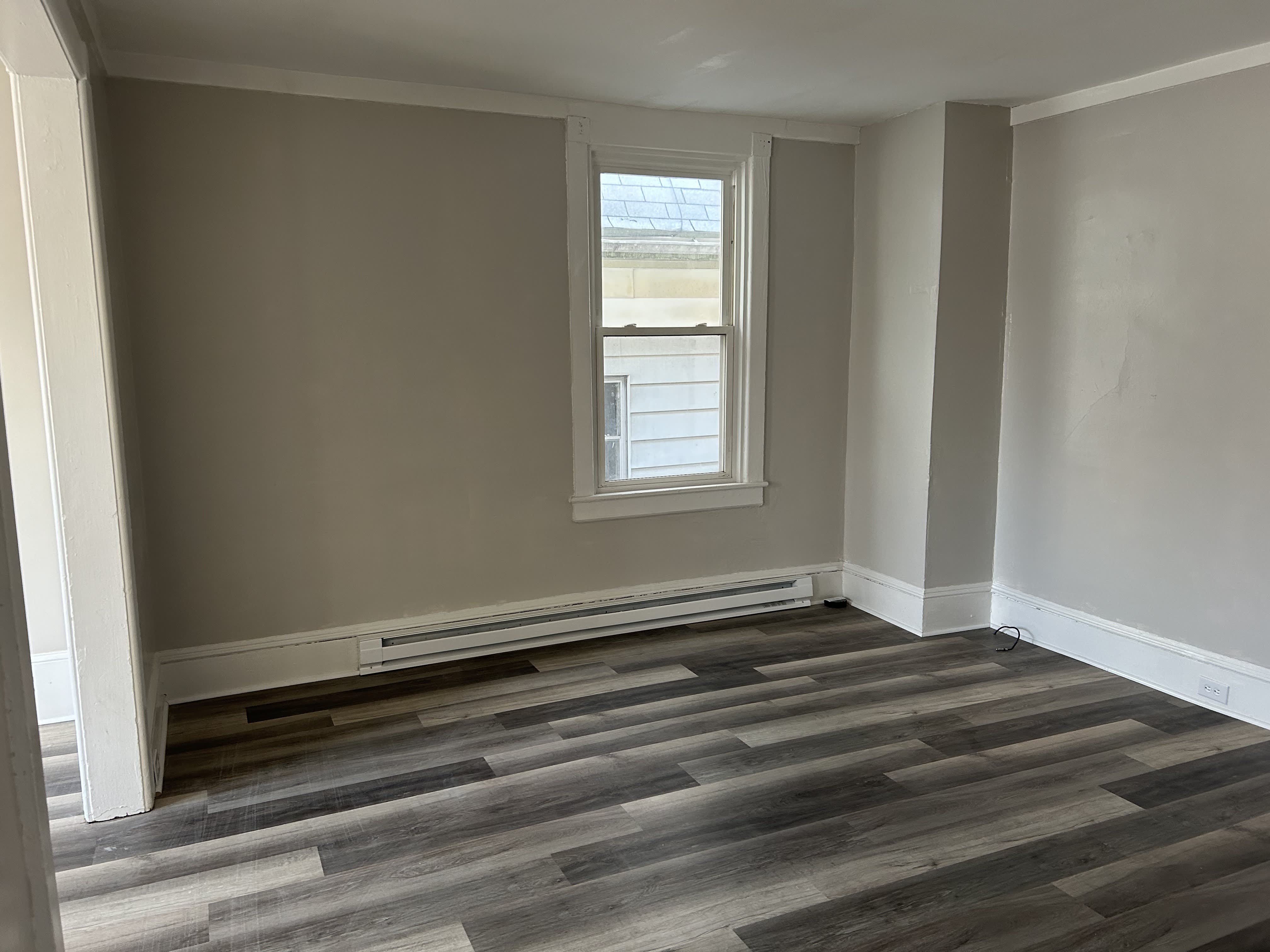 543 Jischke St – photo 5