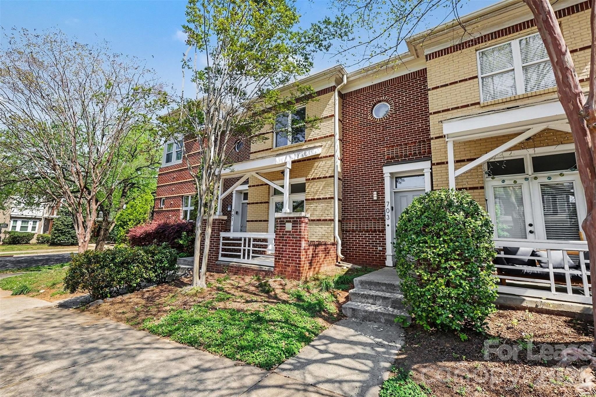 703 E 8th Street – photo 4