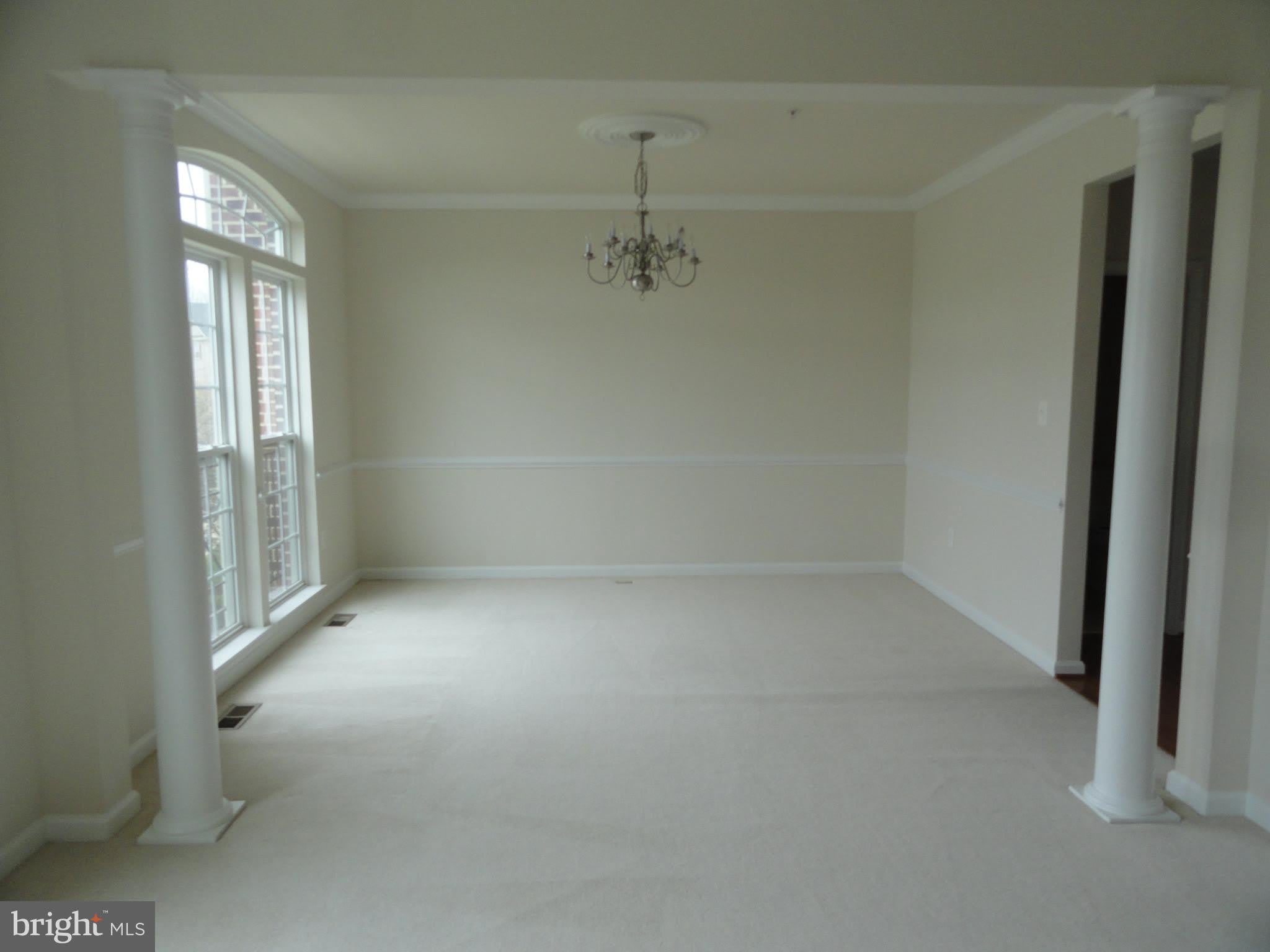 2711 LUCAS RUN Way – photo 4