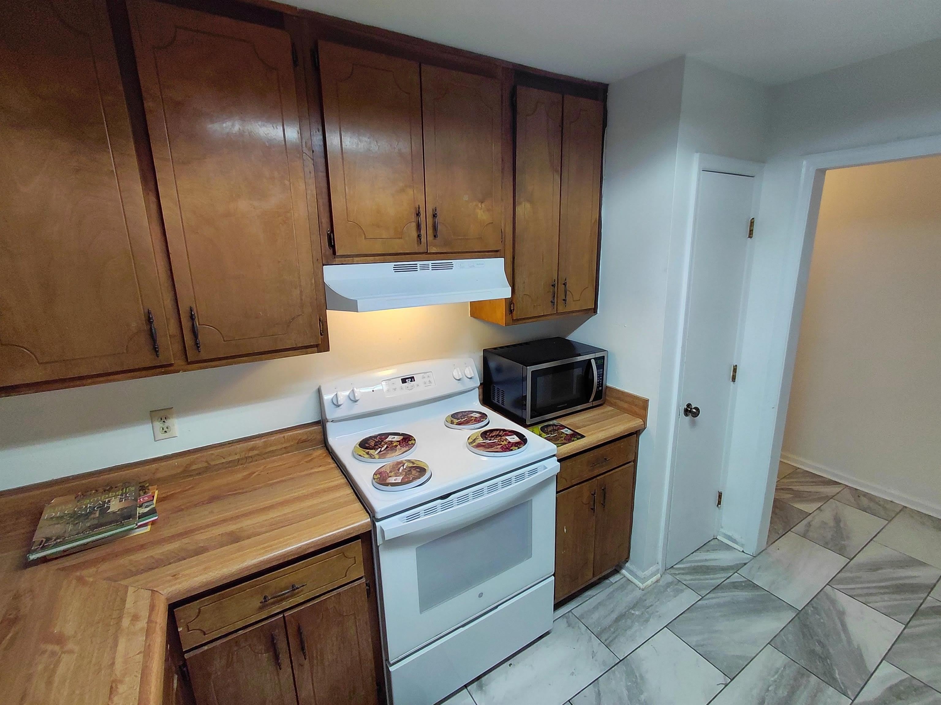 1853 Meriadoc Road – photo 4