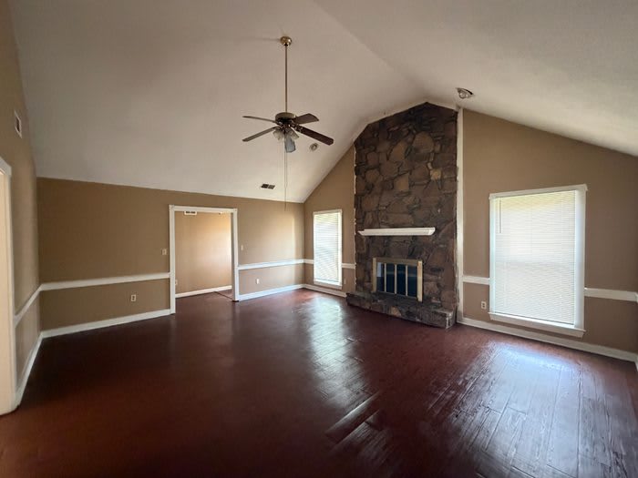 5634 Remsen Avenue – photo 3