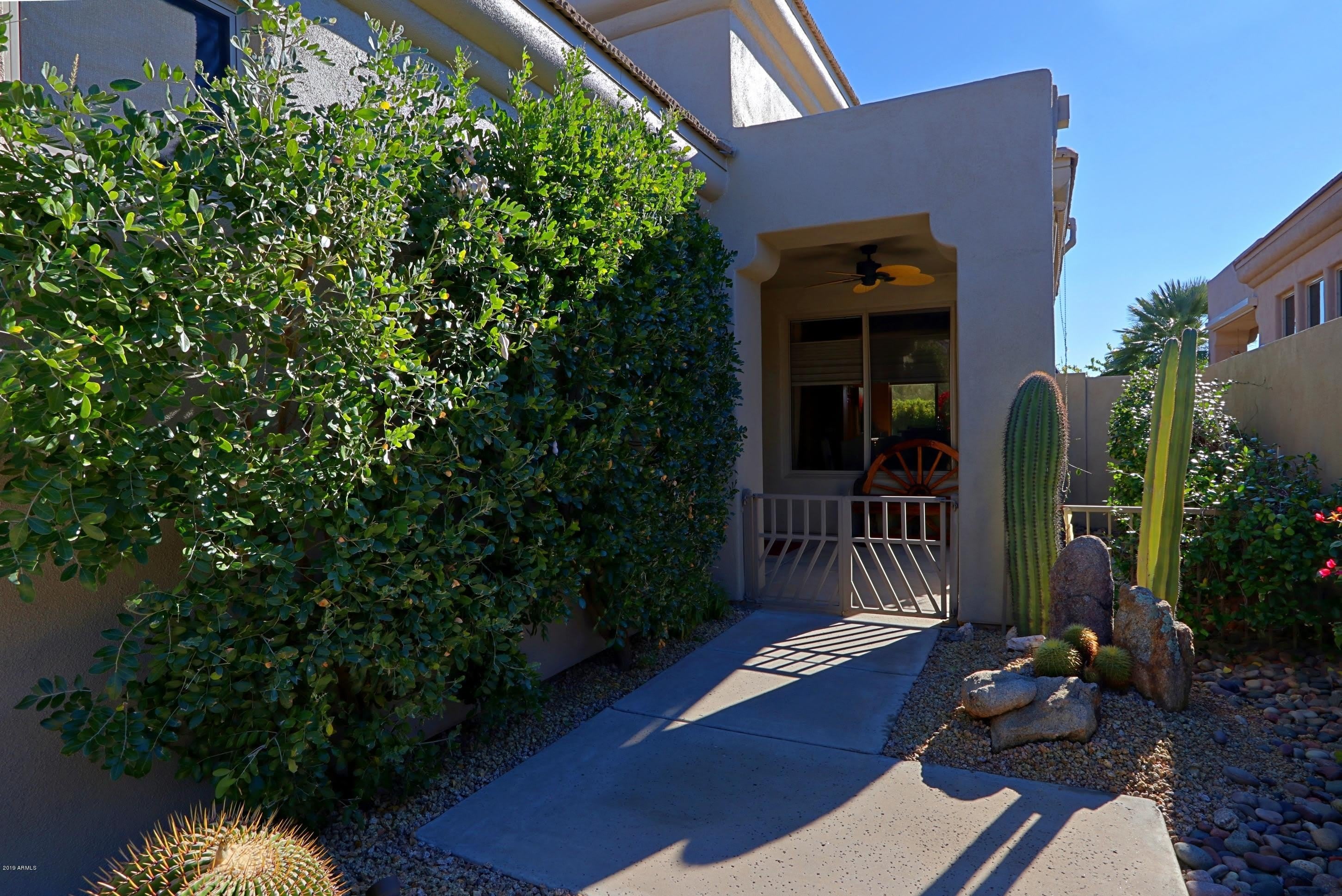 6747 E EAGLE FEATHER Road – photo 2
