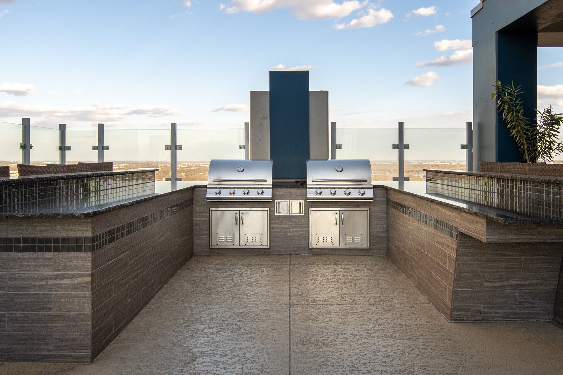SkyHouse Austin Apartments – photo 5