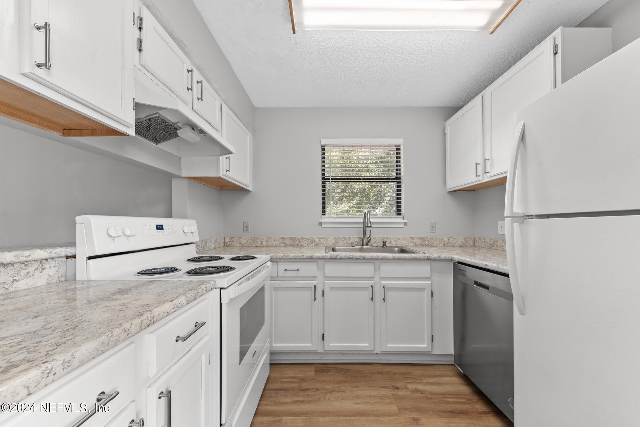 3604 Morton Street – photo 4