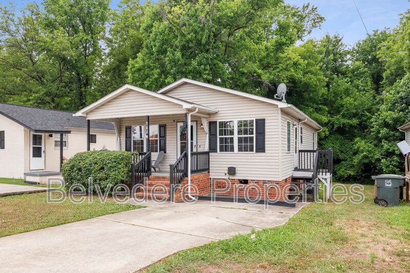 415 N Dudley St – photo 1