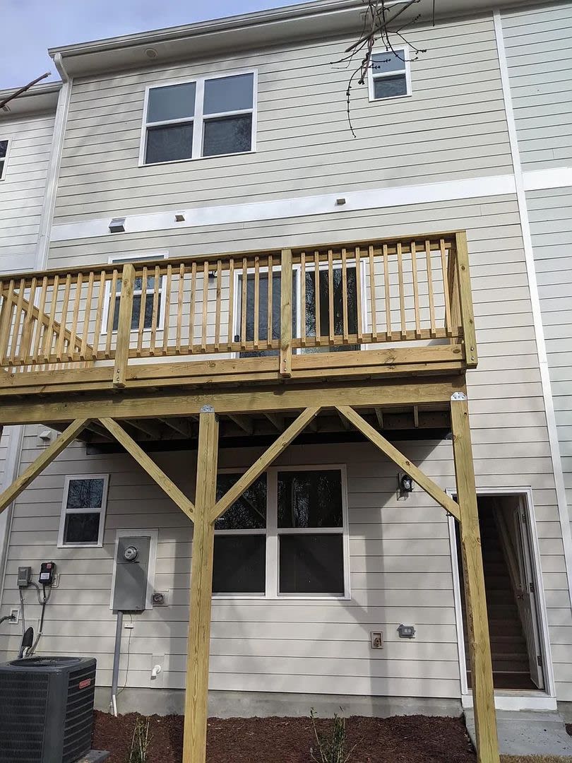 Room in 4 Bedroom Home at Diamond Dove Ln – photo 2