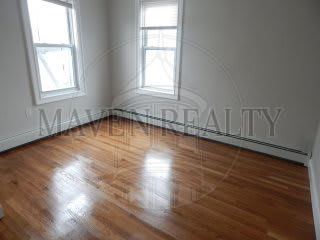 17 Henderson St – photo 2