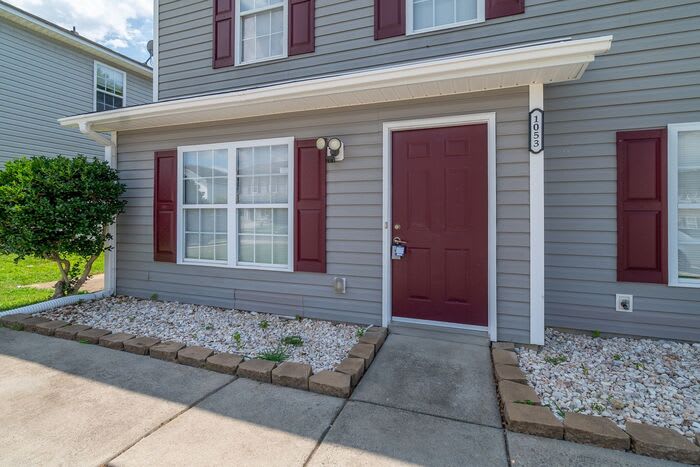 1053 Brianna Way – photo 3