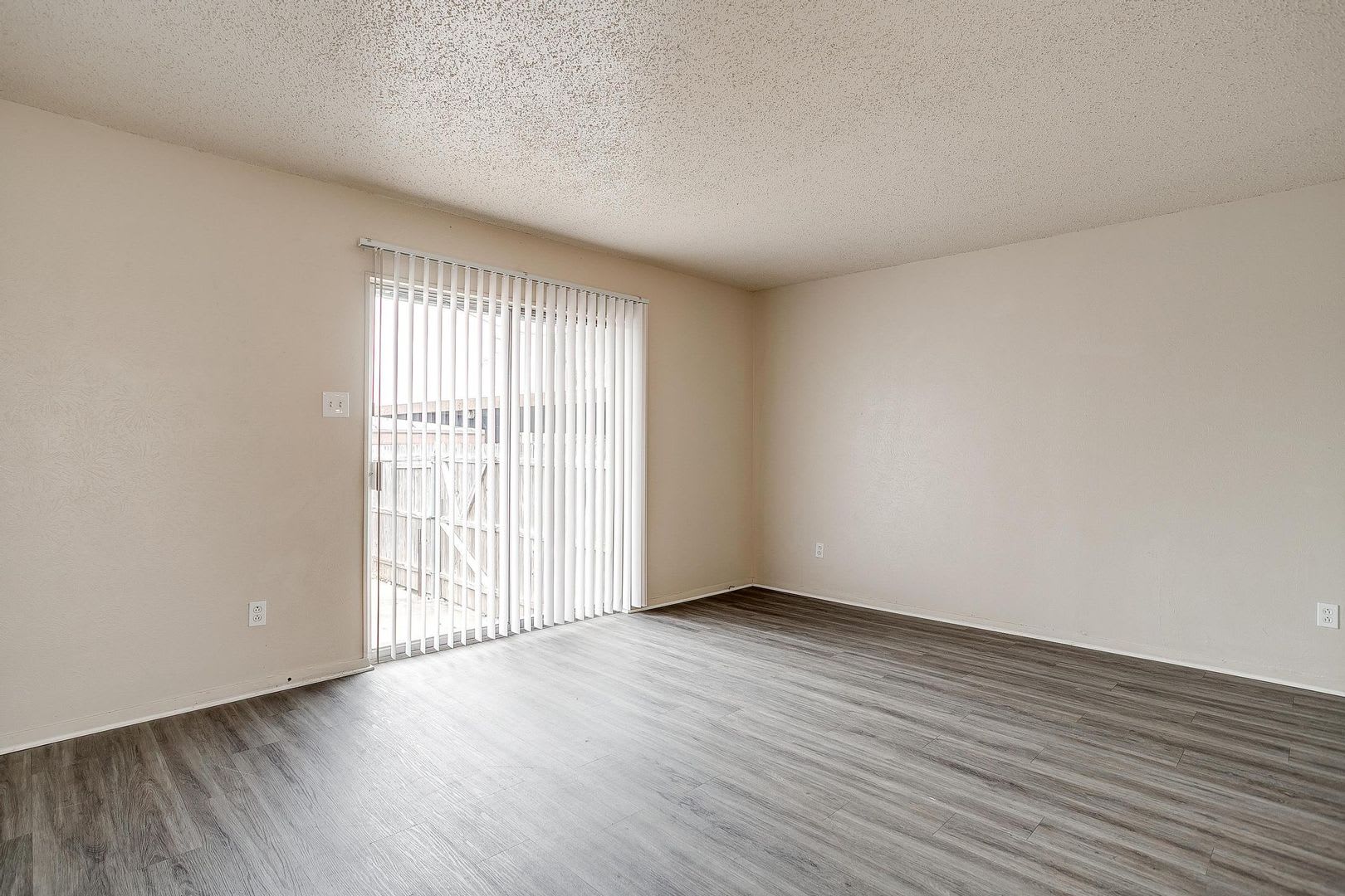 Half Off First Month S Rent – photo 2