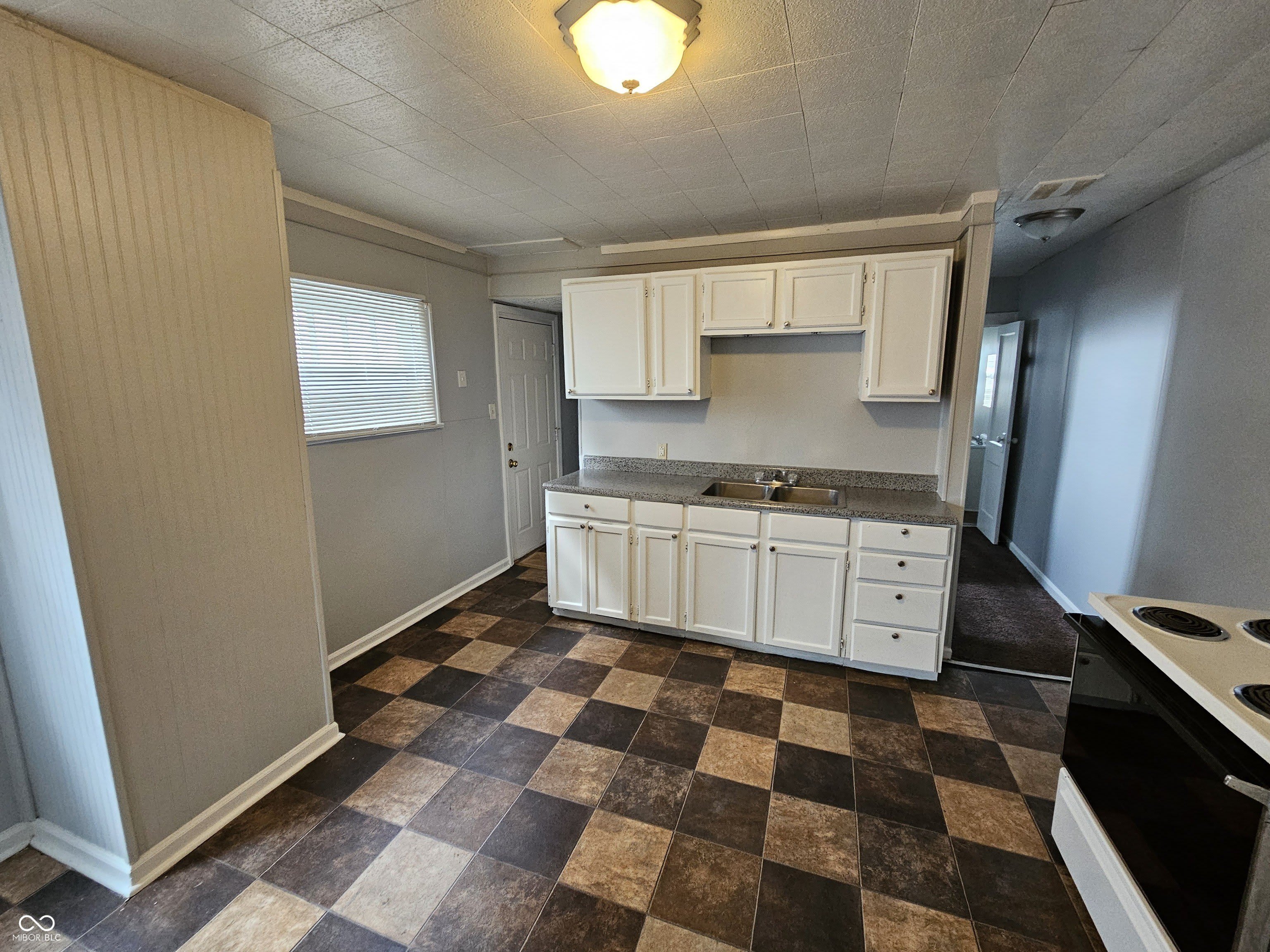 2020 Adams Street – photo 3