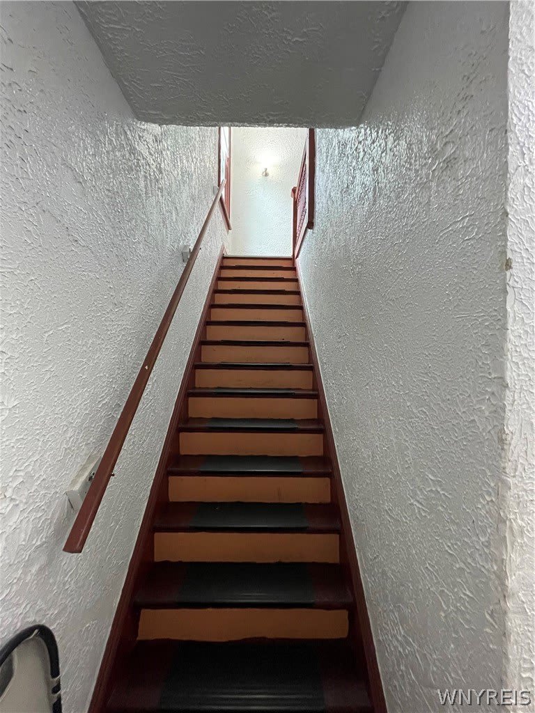 298 Winslow Avenue – photo 3