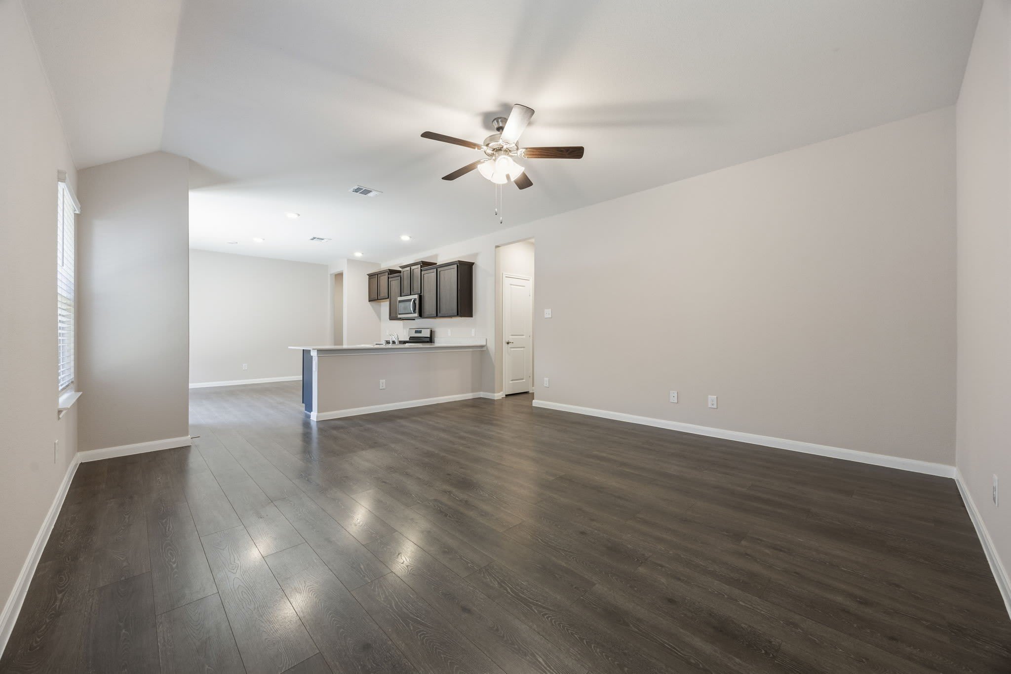 3921 Oak Creek Circle – photo 5