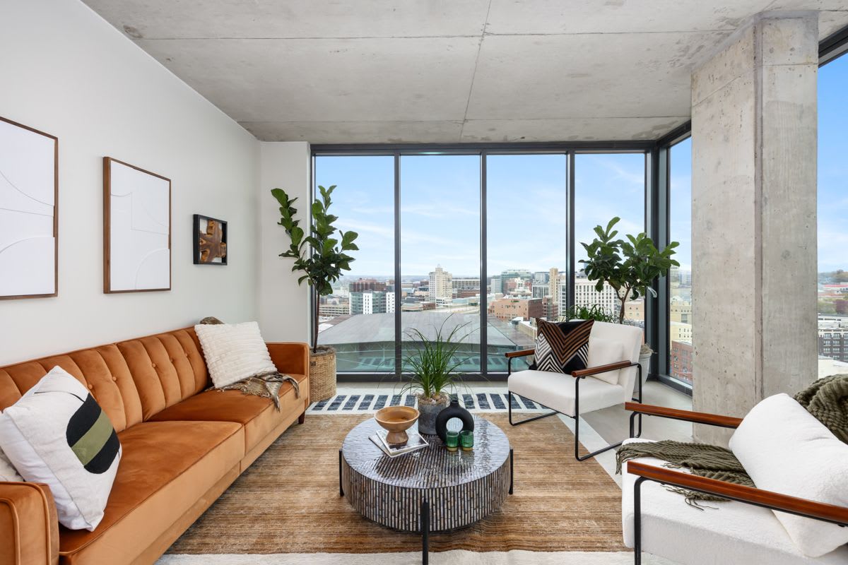 Studio Park Tower and Lofts – photo 5