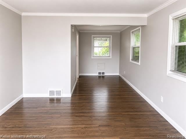 24434 W Chicago – photo 2