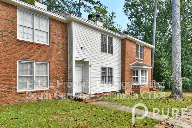 121 Manorwood Ct – photo 3