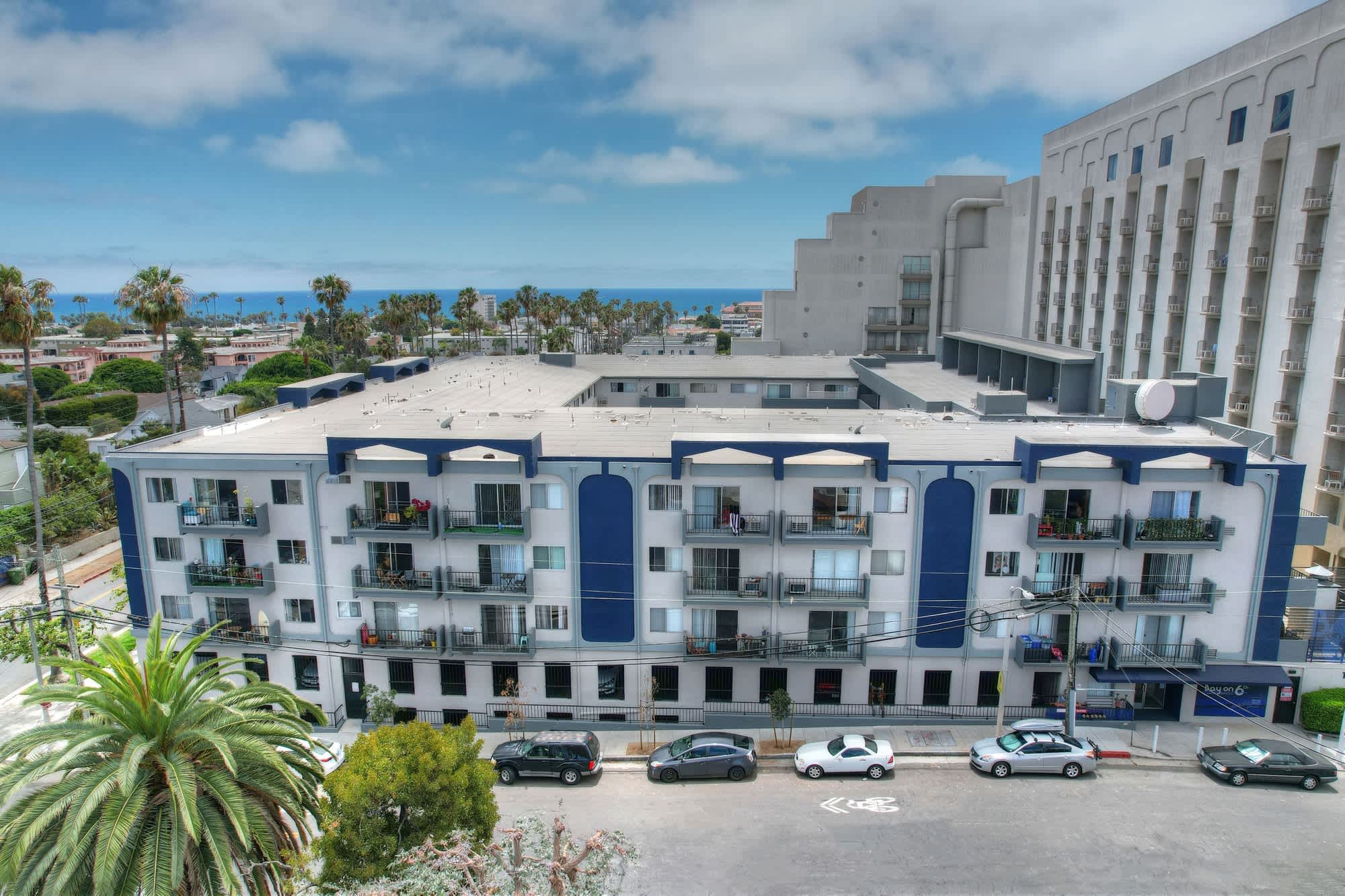 Bay On 6Th – photo 1