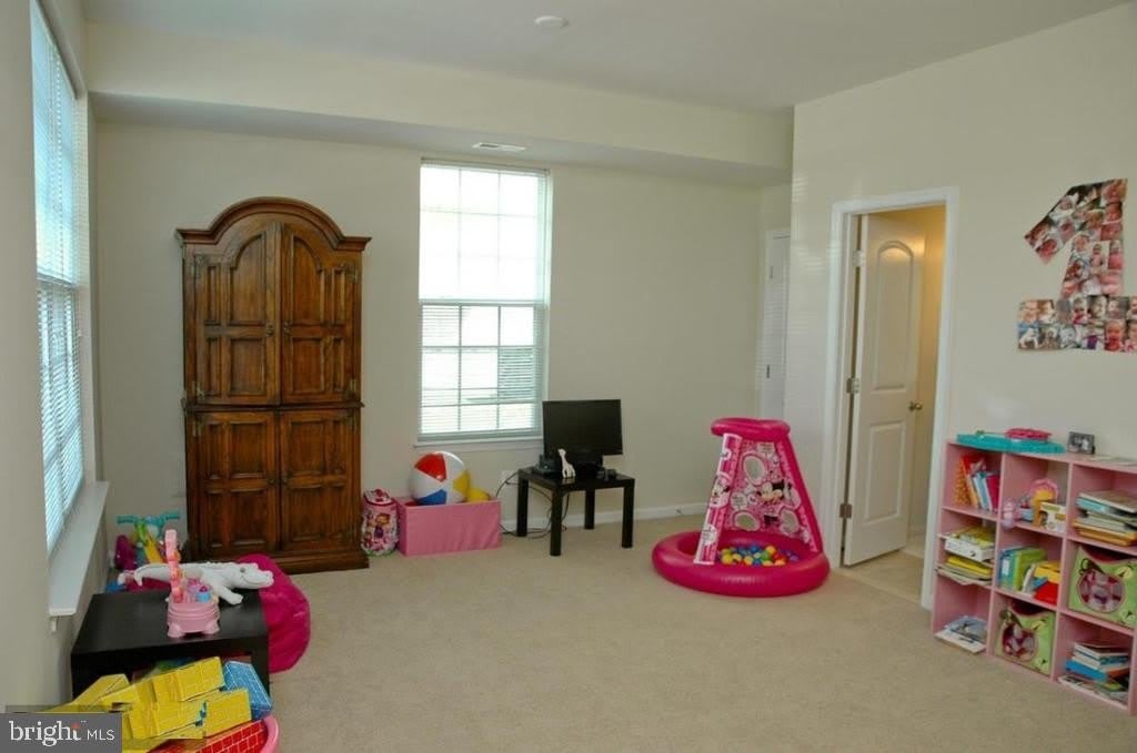 22698 Parkland Farms Terrace – photo 2