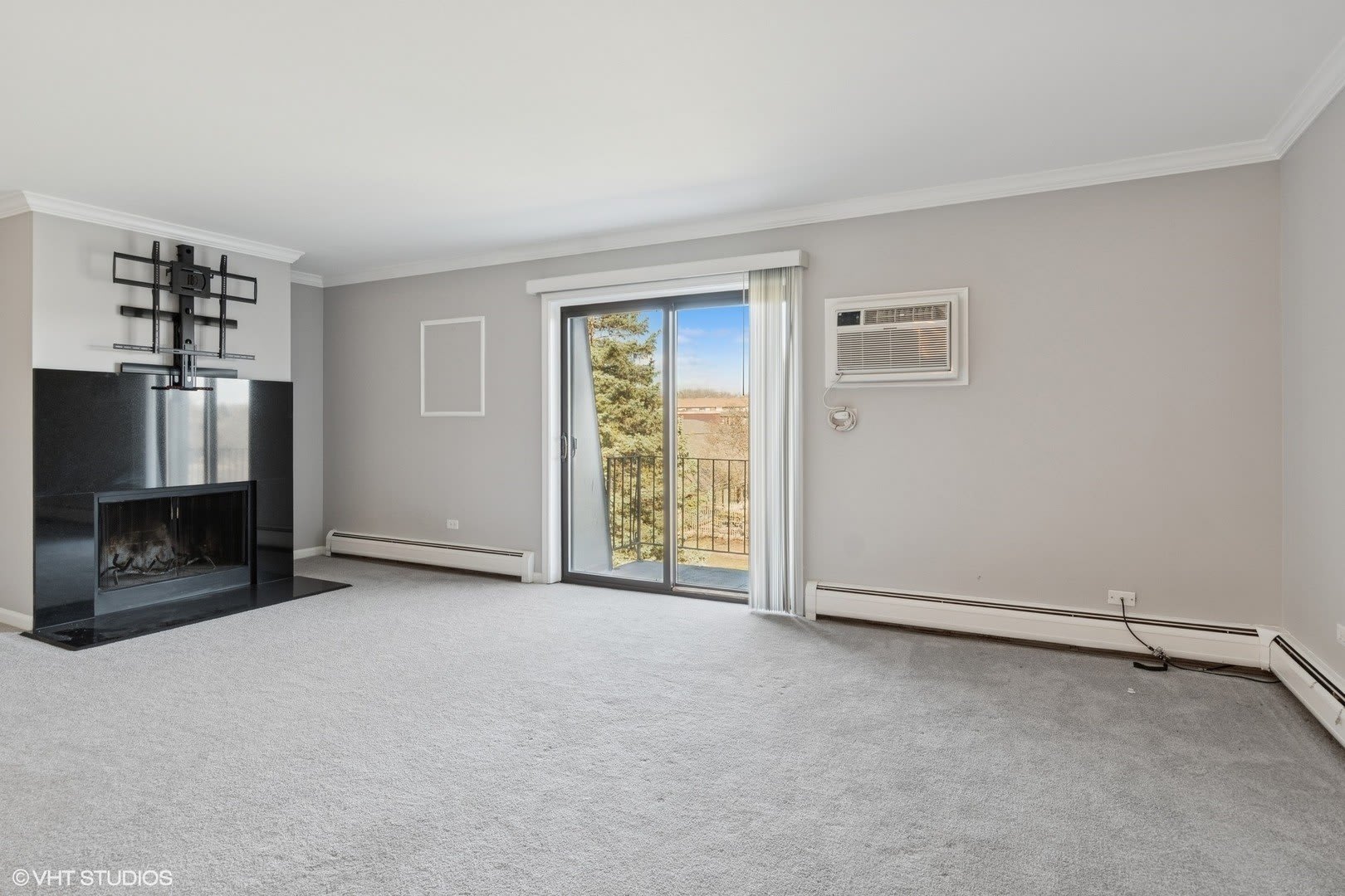 114 E Bailey Road – photo 5