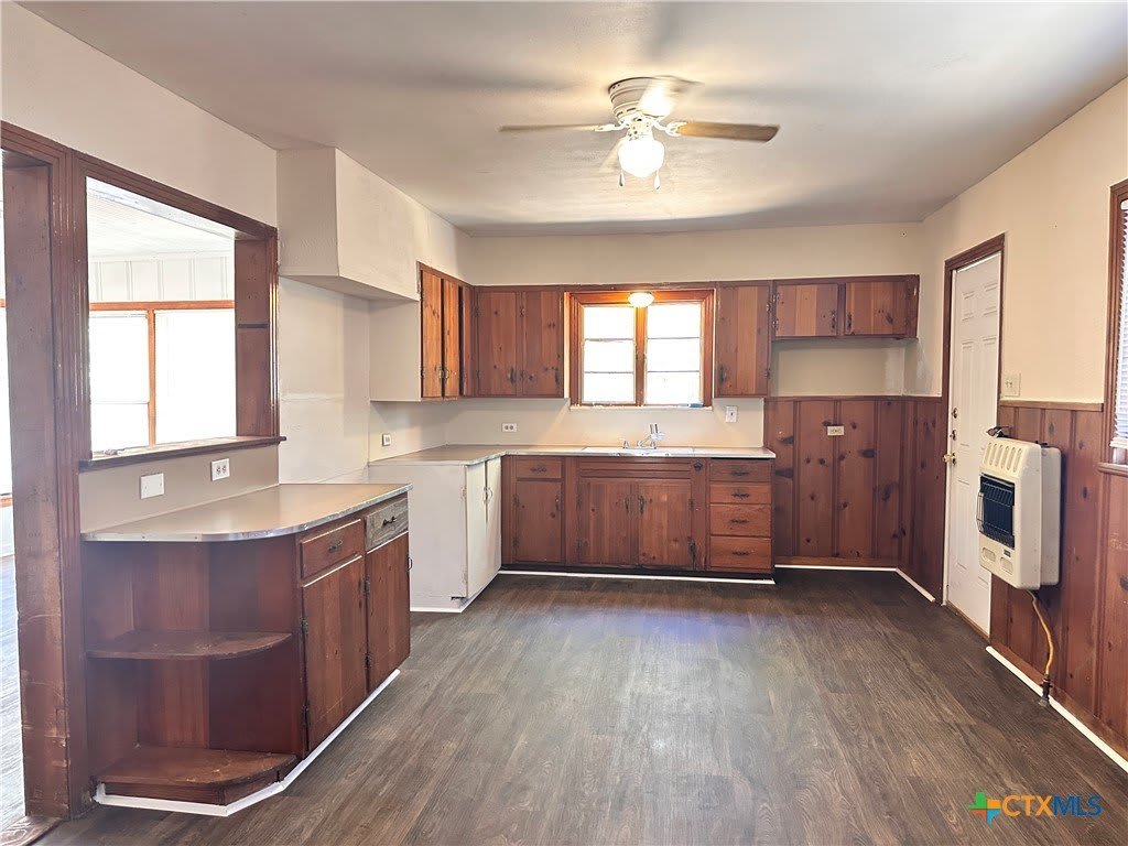 1010 Academy Street – photo 2