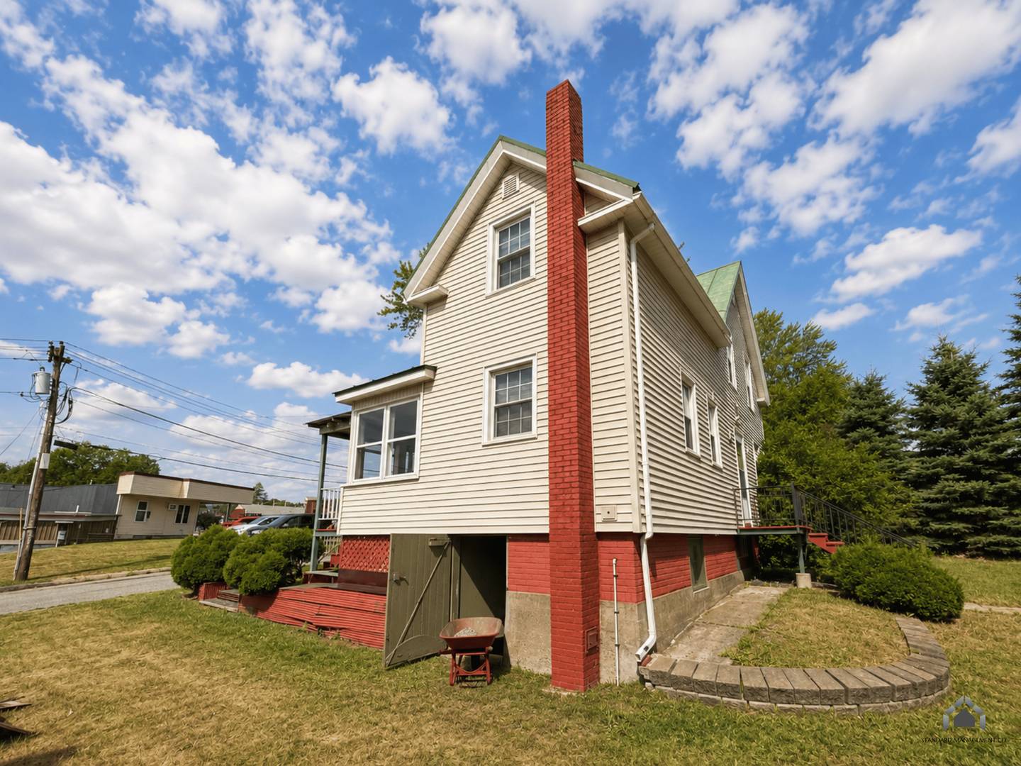 Your Next Home Awaits 3 Bed 1 5 Bath Single Family Rental – photo 3
