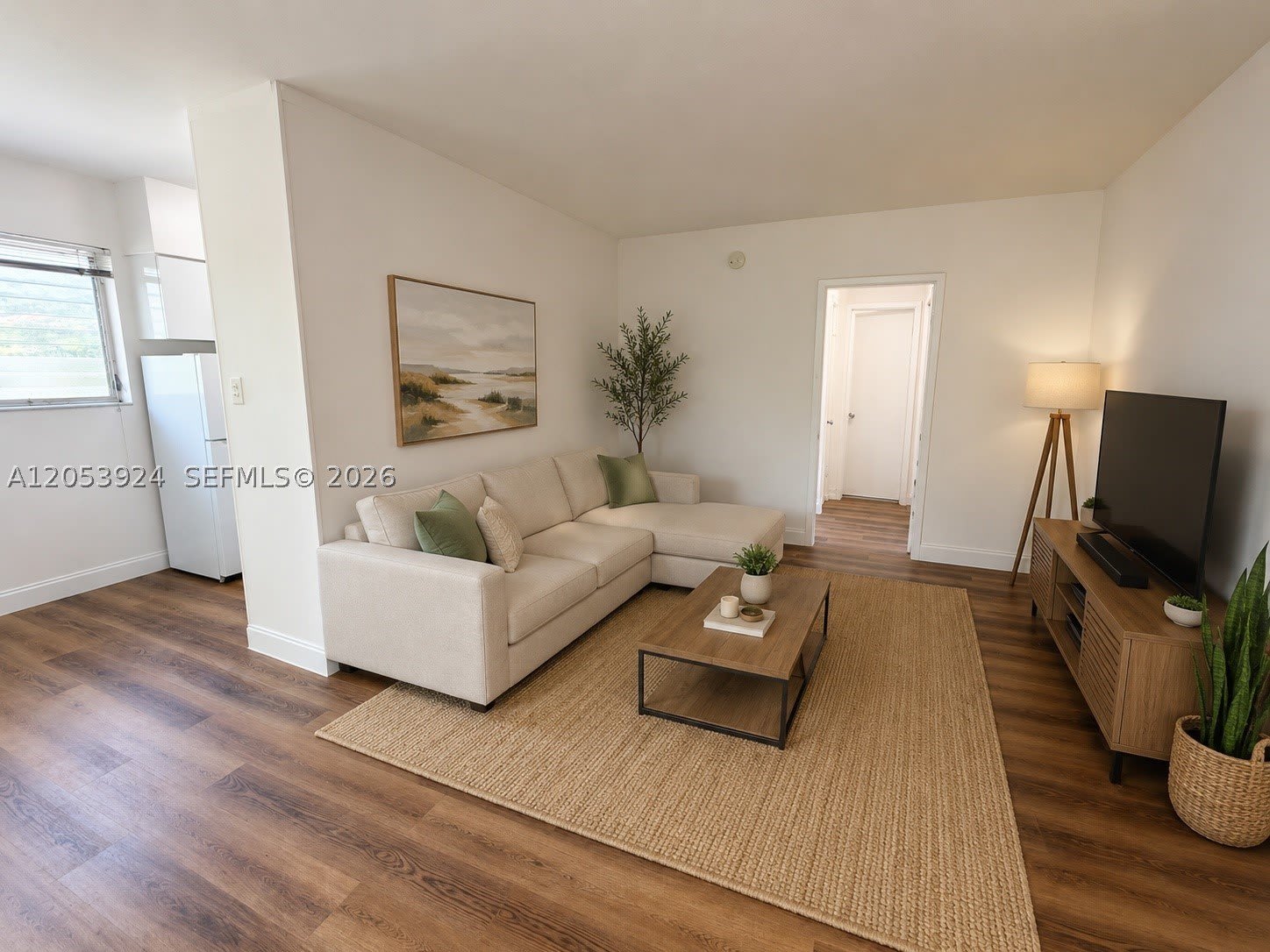 34 Madeira Ave – photo 2