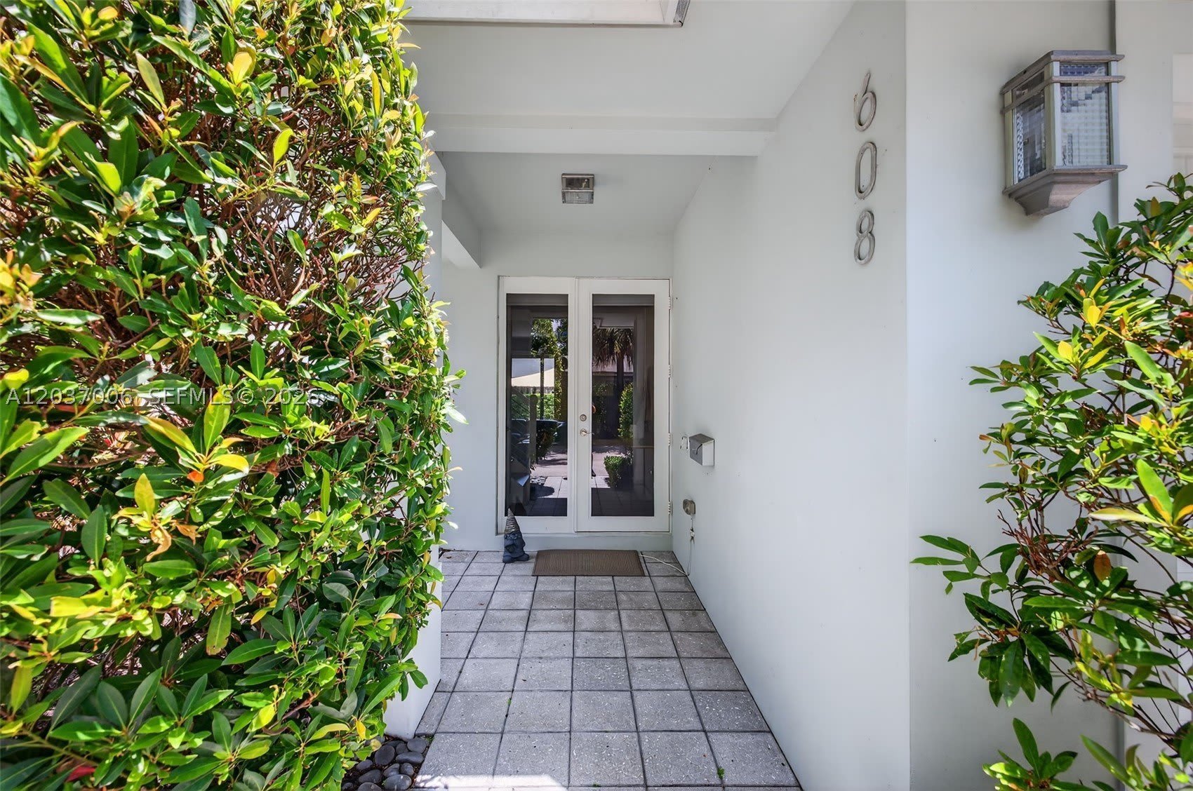 608 SW 15th St – photo 4