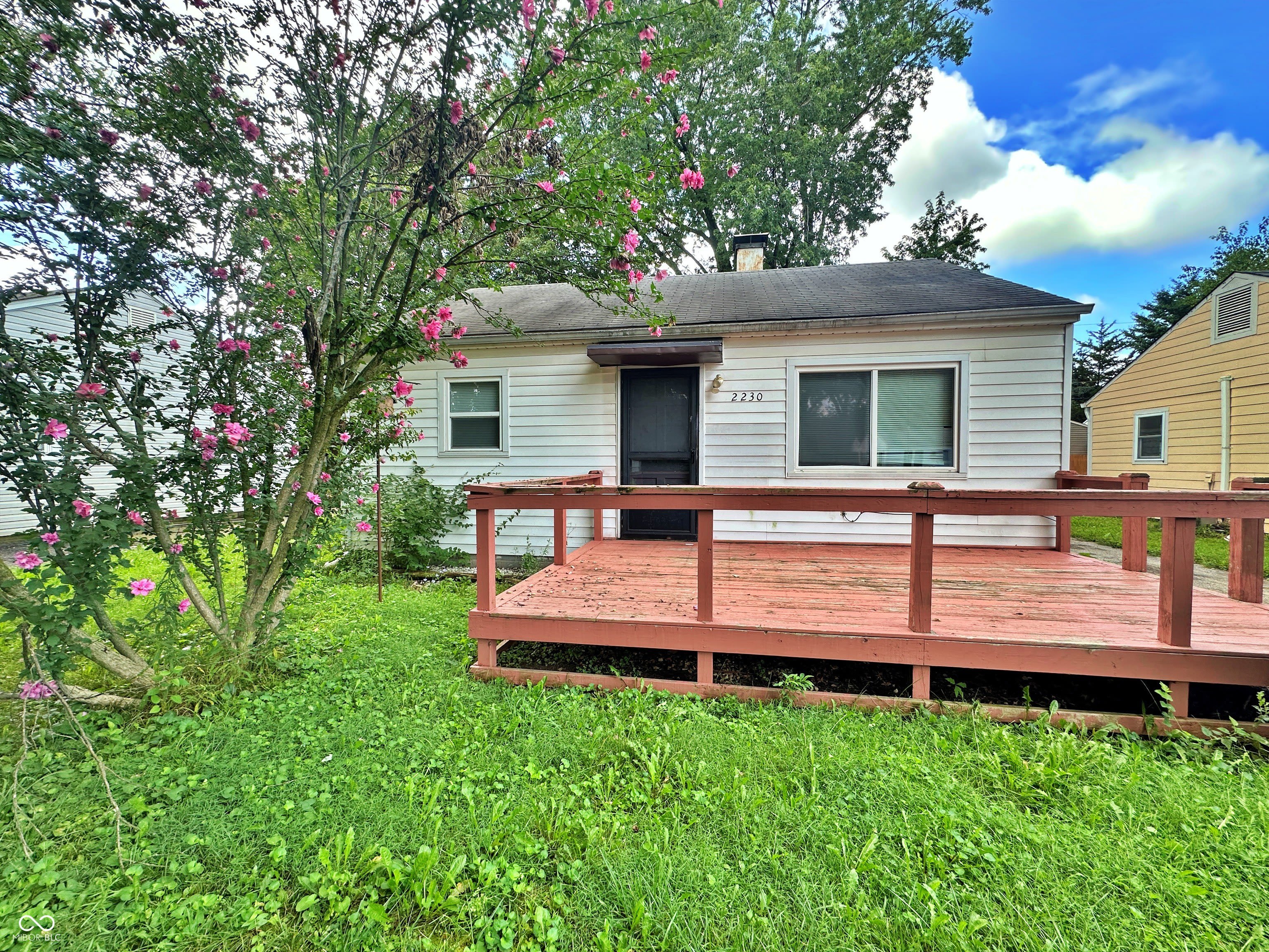 2230 N Goodlet Avenue – photo 2