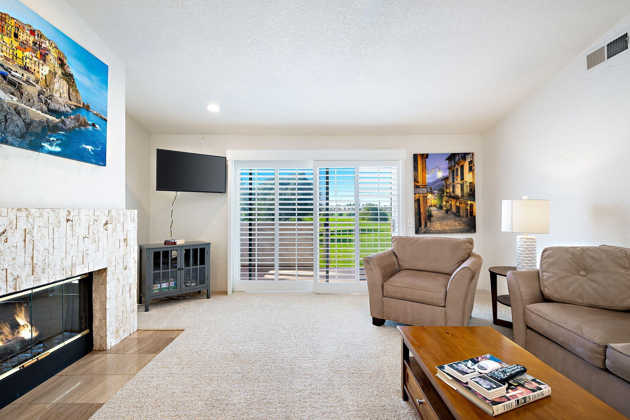 189 Desert Falls Circle – photo 1