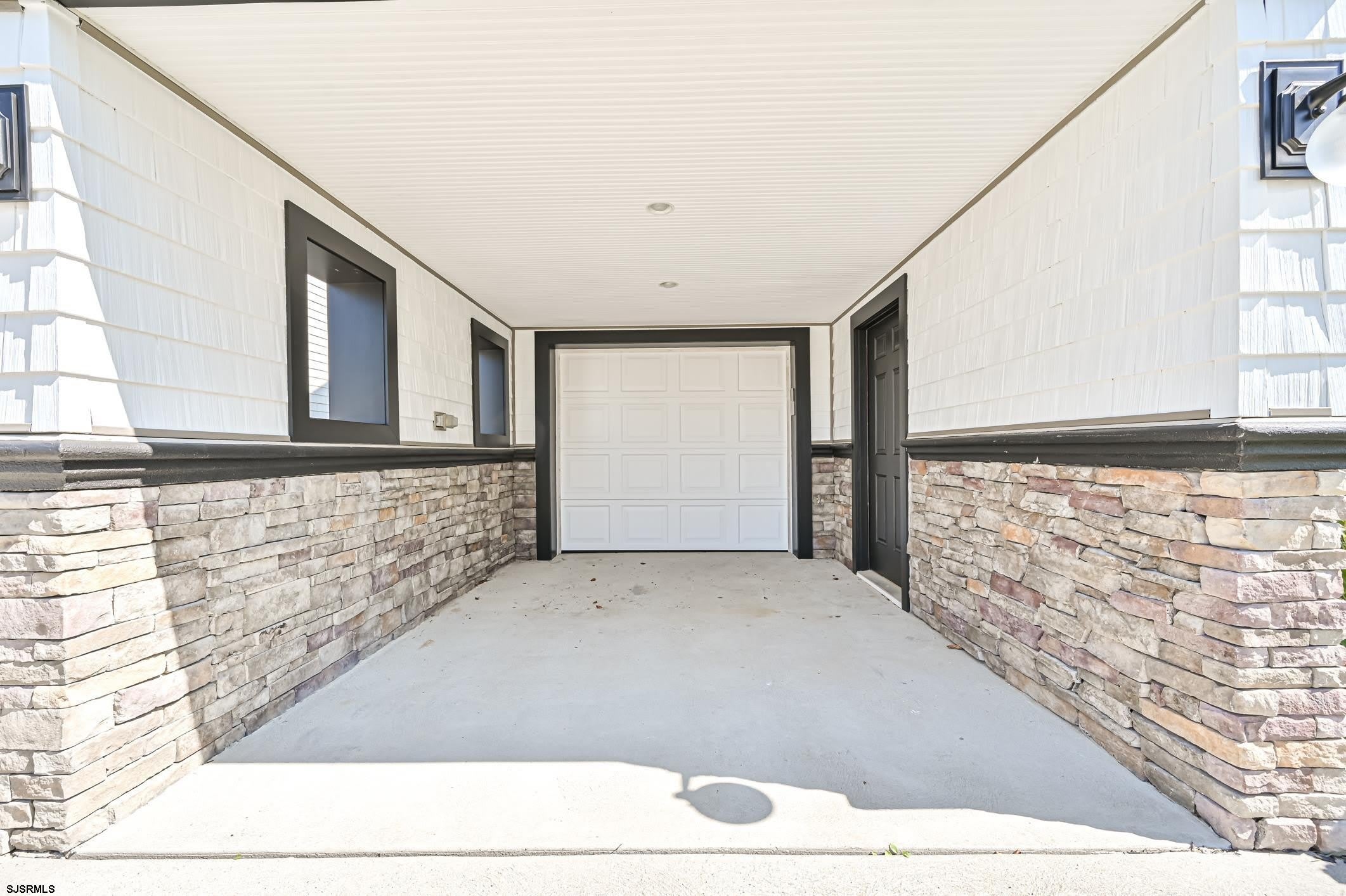 25 S 31st Ave – photo 4